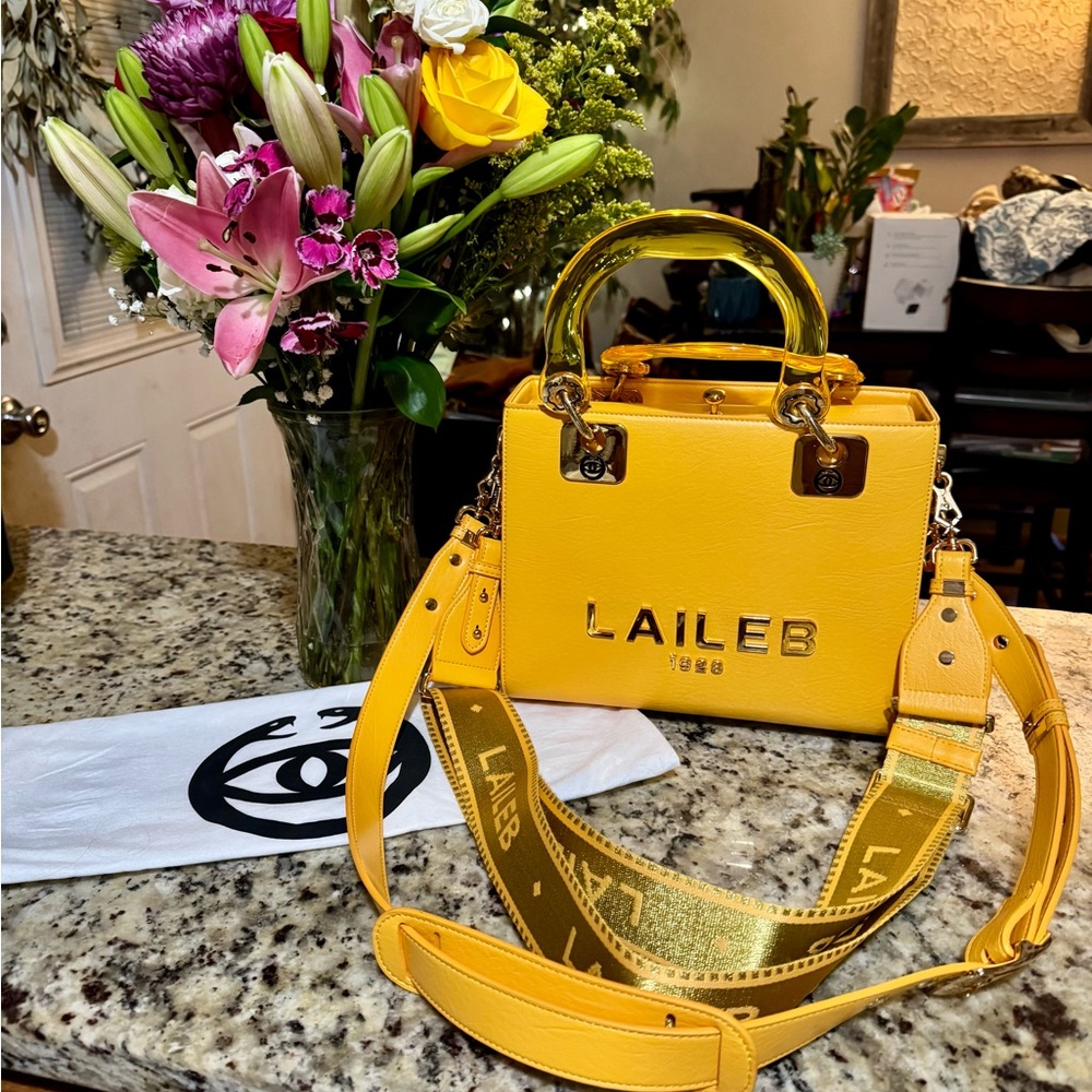 🔥BRAND NEW LAILEB 1928 Yellow Handbag with Adjustable Strap & Guitar Strap!